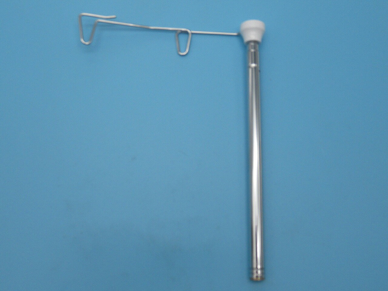 ブラザーSPOOL STAND ASSY 糸立て棒(組) パーツ番号:XA4818053