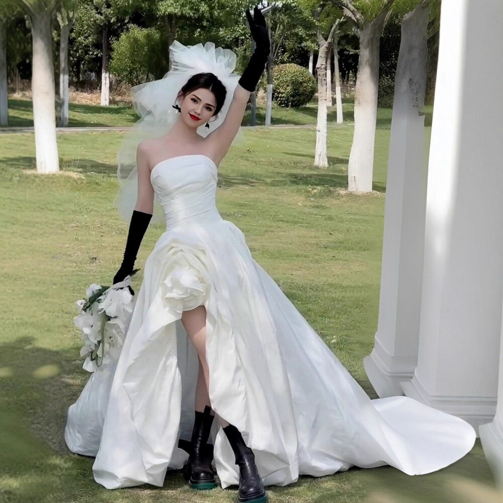 ウェディングドレス 花嫁 フォトウェディング 二次会 wedding dress 前撮り 海外挙式 イベント用ウエディング 後撮り ブライダル写真に最適 ウエディングドレス ブライダル 前短後長ドレス 結婚式 小さい 大きい 披露宴オーダーメイド