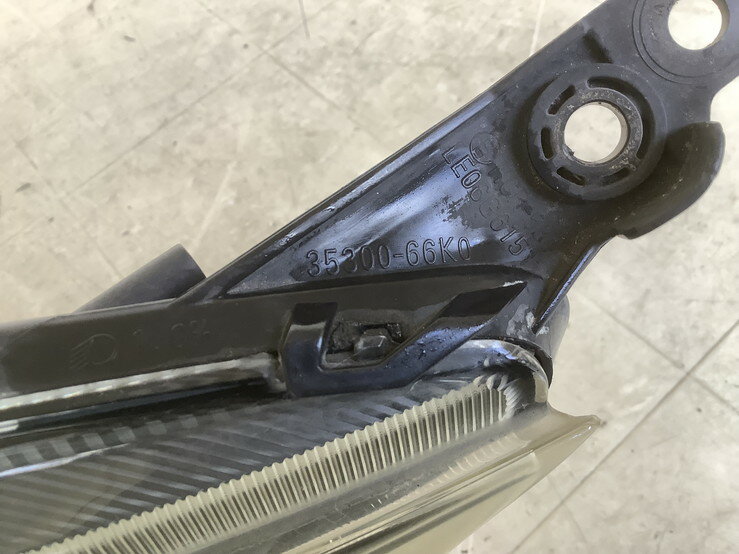 【中古】HG21S セルボ (2007) 左（L) ヘッドライト ZGL MIT 25110605