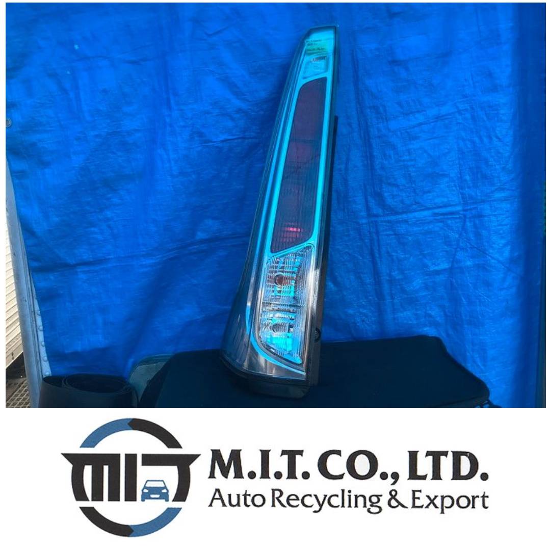 乐天商城 - 【中古】DBA C26 セレナ (2011) 右（R) テール ランプ RAQ MIT 24101812