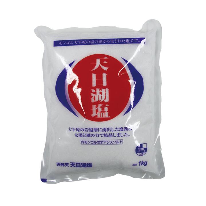 天日湖塩は、モンゴル産の天然塩で、苦味が少なく豊かな塩味が特徴です。粗塩タイプ。自然な風味が料理を引き立てます。シンプルなパッケージで、日常の調理におすすめです。ハム・ソーセージや、野菜や魚の下ごしらえなど様々な料理にお使いいただけます。調理の最後に少量振りかけて、素材の風味をお楽しみいただけます。野菜や魚の下ごしらえなどにおすすめです。注意事項●まれに若干の夾雑物(藻類・貝類などの自然物)が含まれる可能性があります。原産地中国原材料湖塩(内モンゴル)保存方法常温で、直射日光および高温多湿を避けて保存してください。天日湖塩は、モンゴル産の天然塩で、苦味が少なく豊かな塩味が特徴です。粗塩タイプ。自然な風味が料理を引き立てます。シンプルなパッケージで、日常の調理におすすめです。ハム・ソーセージや、野菜や魚の下ごしらえなど様々な料理にお使いいただけます。調理の最後に少量振りかけて、素材の風味をお楽しみいただけます。野菜や魚の下ごしらえなどにおすすめです。注意事項●まれに若干の夾雑物(藻類・貝類などの自然物)が含まれる可能性があります。原産地中国原材料湖塩(内モンゴル)保存方法常温で、直射日光および高温多湿を避けて保存してください。