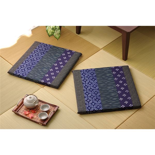 和柄 座布団 ブルー 約55×55cm 2枚組 綿100％ 日本製 絣和柄 座布団 〔リビング 居間 店舗〕代引NG ク..