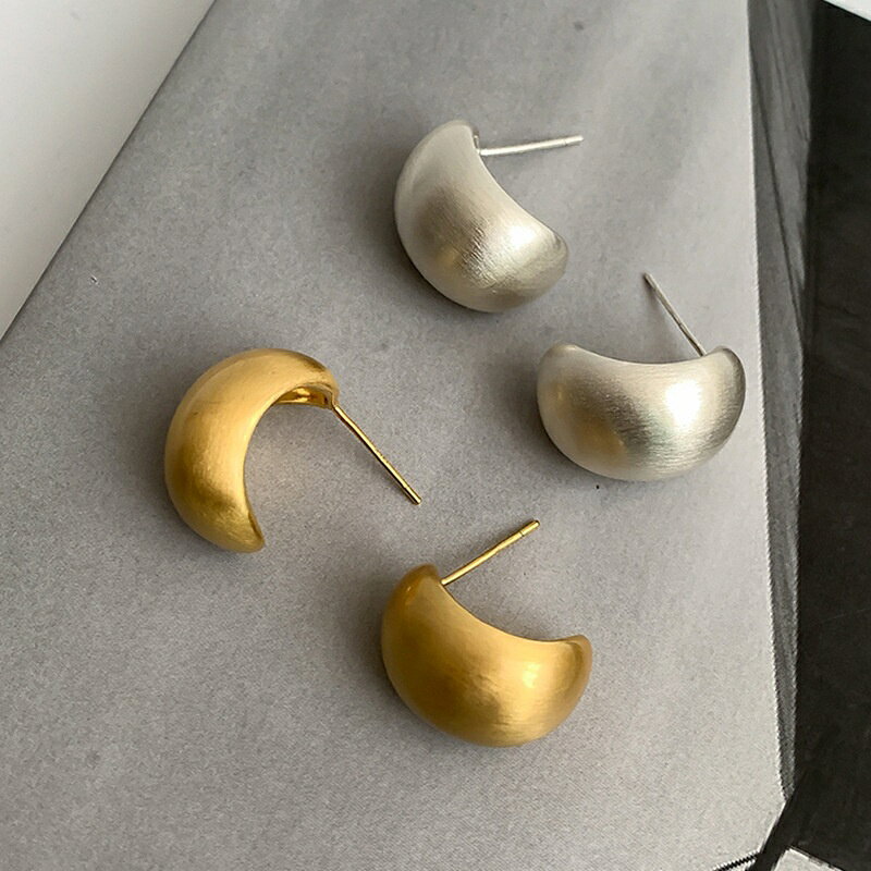 Rakuten - ピアス フープピアス 金属アレルギー つけっぱなし 925銀 シンプル 幾何学 デザイン 上品 大人 レディース オフィス 通勤 プレゼント ギフト 高級感 軽量 キャッチレス Runea Code