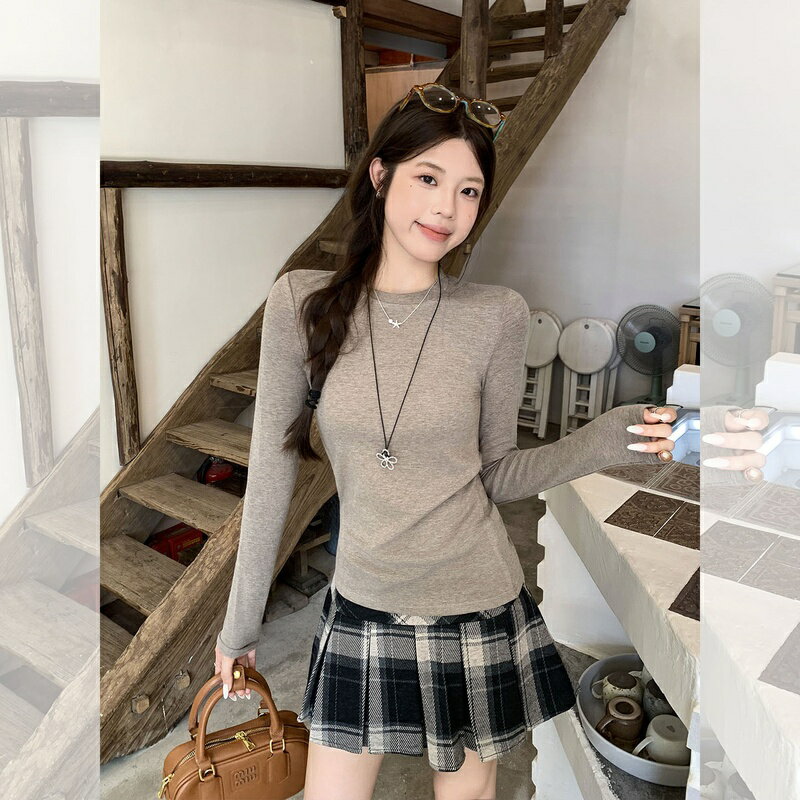 Plain - 【楽天スーパーSALE】長袖tシャツ レディース カットソー 韓国ファッション オーバーサイズTシャツ 大きいサイズ レディース オートミールカラー ゆるっと感 きれいめ ゆったり プルオーバー 2026年秋冬 新作 デイリートップス 重ね着 インナー ワンマイルウェア Runea Code