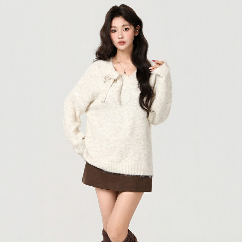 Rakuten - ニット レディース セーター Vネック 長袖 ボウ リボン プルオーバー 厚手 フリーサイズ ゆったり 秋冬 冬 きれいめ 優しい 上品 普段使い オフィス カフェ トップス 2026 Runea Code