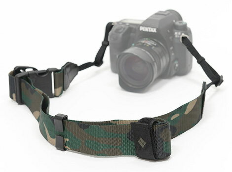 Rakuten - [レターパックプラスで送料無料]ダイアグナル(diagnl) Ninja(ニンジャ)カメラストラップ38mm カモフラージュ　ワンアクションで自在に伸縮できる！移動中にはカメラを体に密着する事ができブラブラしない38mm幅カメラストラップのリミテッドタイプ[P19Jul15]
