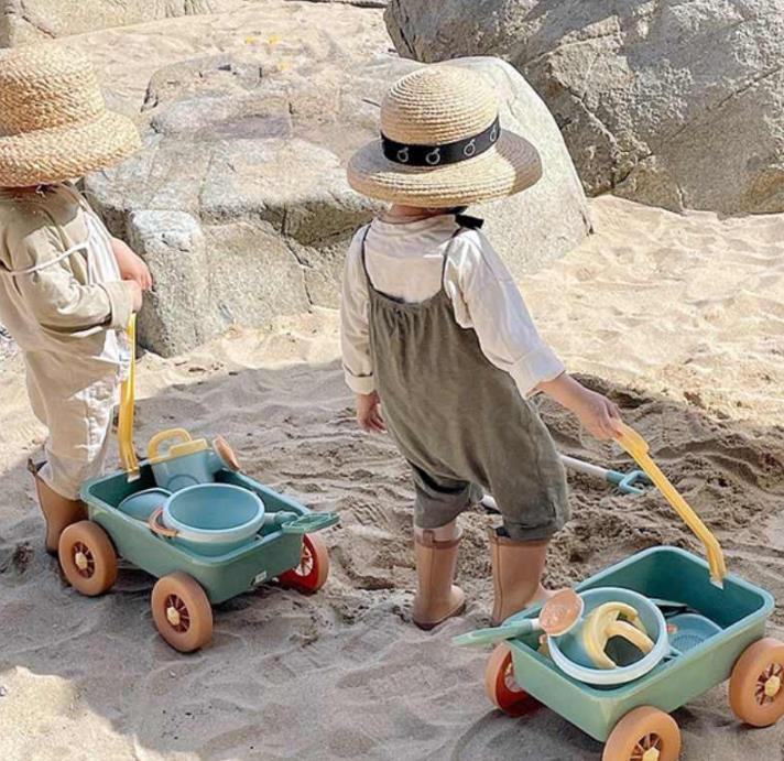 砂場セット 13点 砂遊びおもちゃ 超豪華 子供 雪遊び 水遊び 砂遊び 赤ちゃん おもちゃ お風呂遊び 砂遊びセット 砂場遊び 海水浴 川遊び 誕生日 プレゼ...