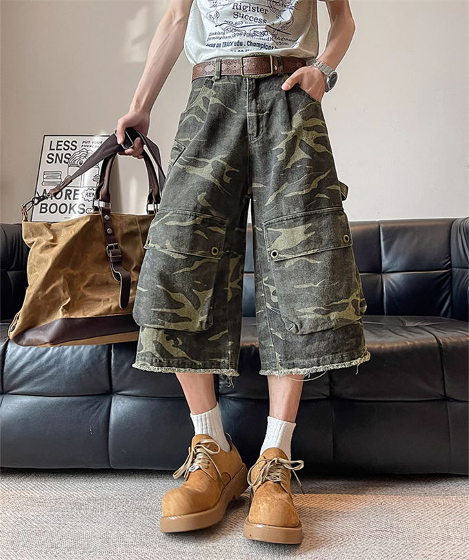 デニムパンツ メンズ 迷彩柄 ワイドパンツ ガウチョパンツ カーゴパンツ ビッグポケット ショートパンツ ワイド クロップドパンツ ひざ下 夏服 7分丈 七分丈 デニム ジーパン ジーンズ 大きいサイズ 着痩せ カジュアル きれいめ 着こなし コーデ 夏 送料無料