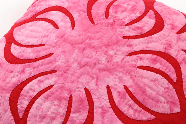 ハワイアンキルト キット しつけ済み 　ハワイアンキルト 製作キット ハワイアンキルト クッションカバー 製作キット　【完成品ではございません】