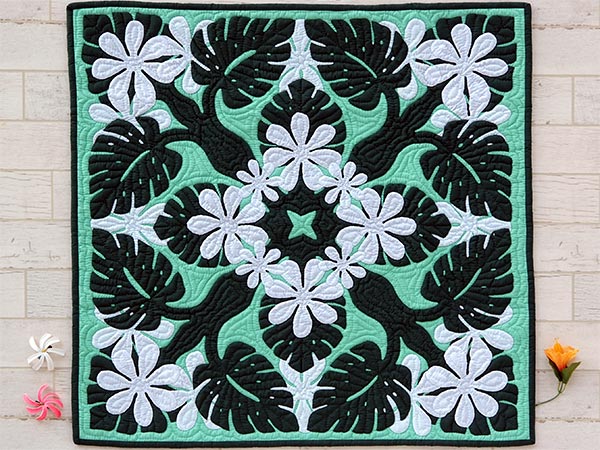 ハワイアンキルトタペストリー ハワイアンキルト インテリア ハワイ ハワイアン 壁掛け サイズ 約107cmx107cm