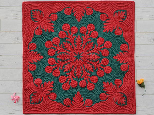 ハワイアンキルトタペストリー ハワイアンキルト インテリア ハワイ ハワイアン 壁掛け サイズ 約107cmx107cm