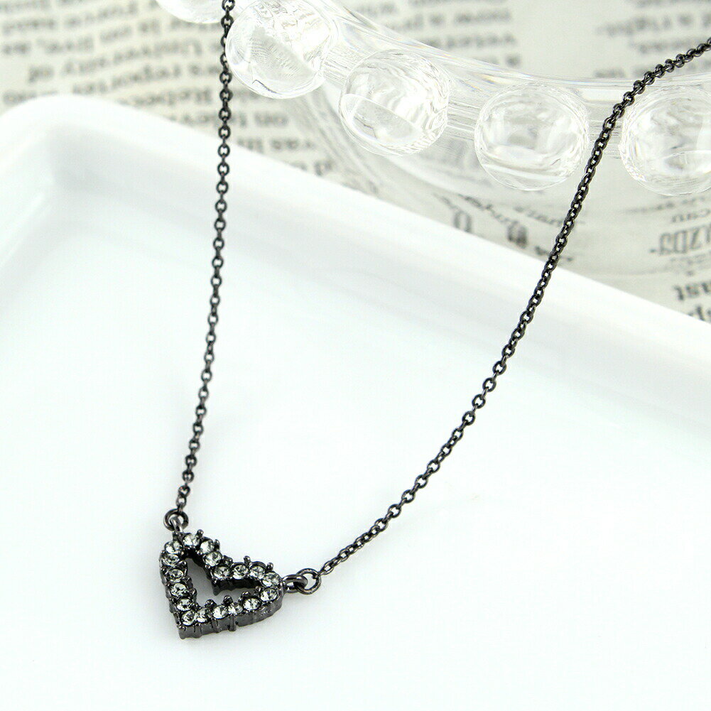 �ѥ��� �����ץ�ϡ��� �ͥå��쥹 ��ǥ����� (M86) �� ������ m5044