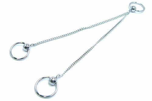 ［ 14G ］3個のキャプティブビーズリングがチェーンんでつながったボディピアス 14ゲージ サージカルステンレス316L トリプル チェーンピアス メンズ人気 軟骨 ヘリックス トラガス シルバーカラー 銀色 リング型 定番 つなぐ 繋ぐ インダストリアル おもしろ