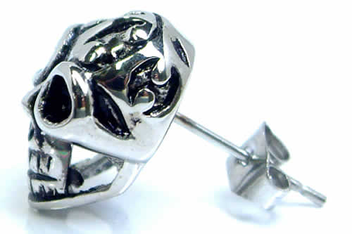 ピアス専門ショップGreen Piercingのゴーグルスカル ステンレスピアス 1個販売 片耳 20G 20ゲージ 20ga サージカルステンレス316L キャッチピアス スタッドピアス メンズ レディース 耳 軟骨 金アレ ファーストピアス セカンドピアス 細い ステンピアス 髑髏 ドクロ ガイコツ 立体 3D おもしろ 面白い｜アングル3