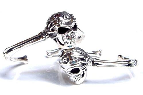 スカルヘッド シルバーバングル シルバー925 スターリングシルバー 髑髏 ガイコツ ドクロ 高級 腕輪 アームレット メンズ レディース 二の腕 低アレルギー...