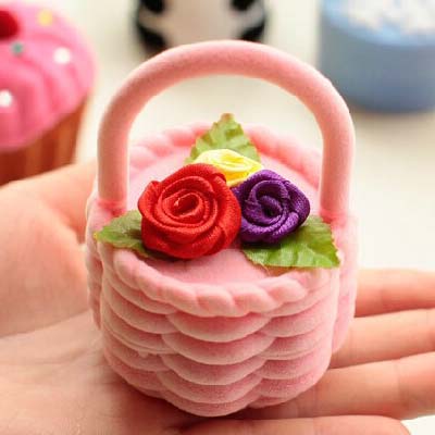 花かごギフトケース 1個販売 赤色 レッド ピンク色 フラワー おもしろい ラッピングボックス 指輪 リング ピアス イヤリング ネックレス 贈り物 店舗用 業務用 プレゼント ディスプレイ 収納 ベルベット サプライズ 告白 結婚式場 プロポーズ ギフト おしゃれ 人気