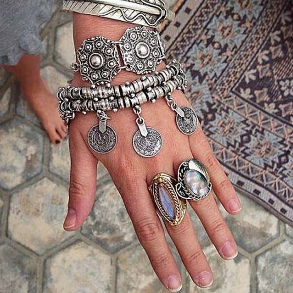 コインチャームボヘミアンブレスレット 1個販売...の紹介画像2