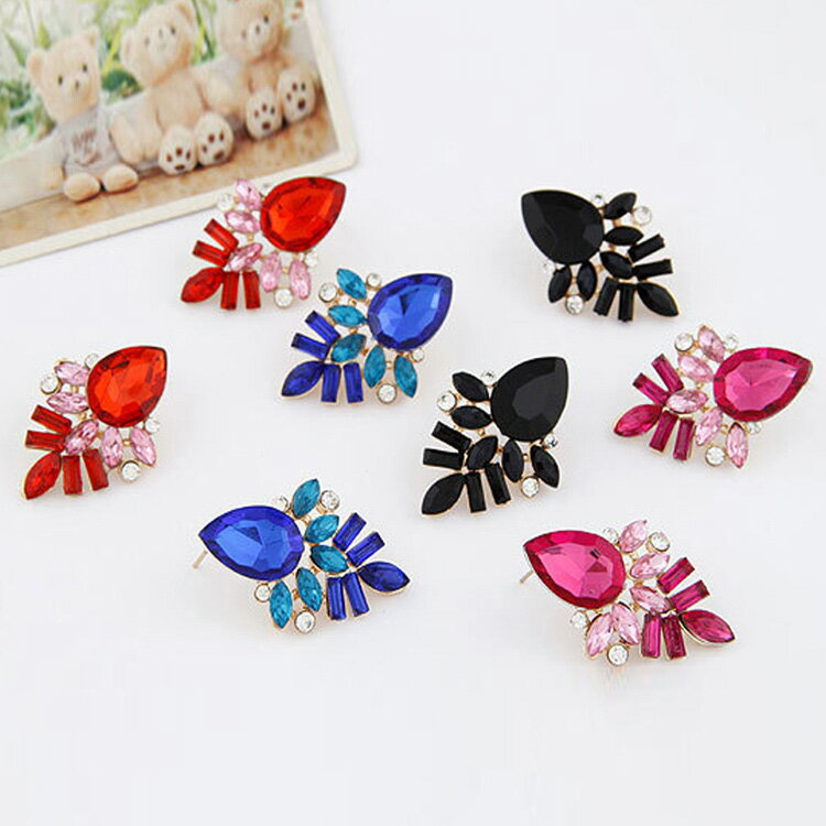 Terrace Bijou Earrings / 1 Pair - Sparkling, Women's Earrings for Weddings, Entrance Ceremonies, Graduations, Unique Earrings, Party Jewelry, Recitals, Fashion Earrings - Perfect for Instagram!