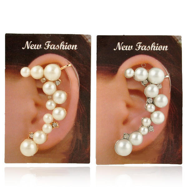 ピアス専門ショップGreen Piercingのアンジェラパールイヤーフックピアス/1個販売 イヤーカフ クリスタル 真珠 キラキラ イヤーフック 天使 イヤーラップ ゴールド シルバー レディース 結婚式 発表会 2次会 卒業式 入学式 耳にかける イヤークリップピアス 大きい 耳に被せる イヤーラップ ギフト プレゼント｜アングル2