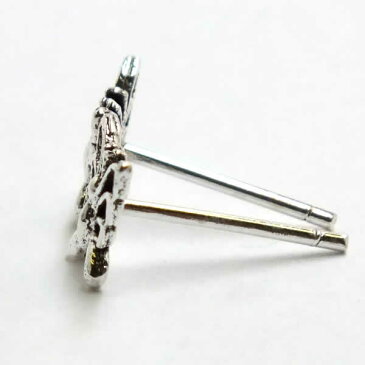 マダラチョウスタッドピアス 1ペア販売 シルバー925 スターリングシルバー キャッチピアス 高級 両耳 22G 22ゲージ メンズ レディース プレゼント シルバーピアス 銀のピアス 本物 チョウチョウ 蝶々 バタフライ 人気 女子 ヘリックス 耳 軟骨 ギフト セカンドピアス 大きい