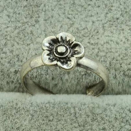 アネックスフラワートゥリング 足の指輪 トーリング 足のリング ピンキーリング フリーサイズ 花 シルバー レディース チップリング ミディリング ファランジリ...