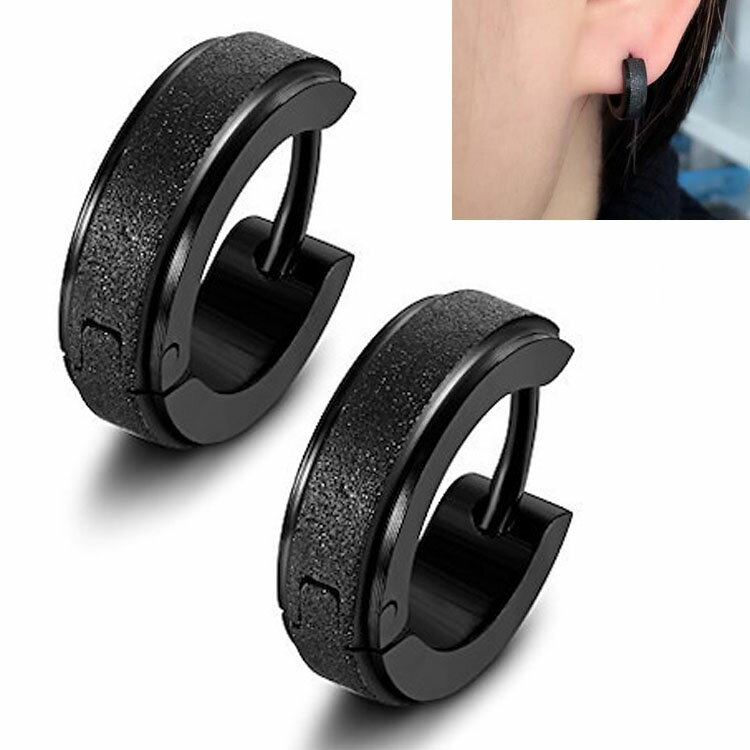 楽天ピアス専門ショップGreen Piercingブラックカイザーフープピアス 1個販売 ラメ キラキラ シ黒色 18G 18ゲージ 耳 軟骨 リングピアス ステンレスピアス メンズ レディース ペア ワンタッチ 低アレルギー 彼氏 彼女 シンプル 結婚式 パーティ ペアルック プレゼント ギフト クリスマス 職場 学校 男子