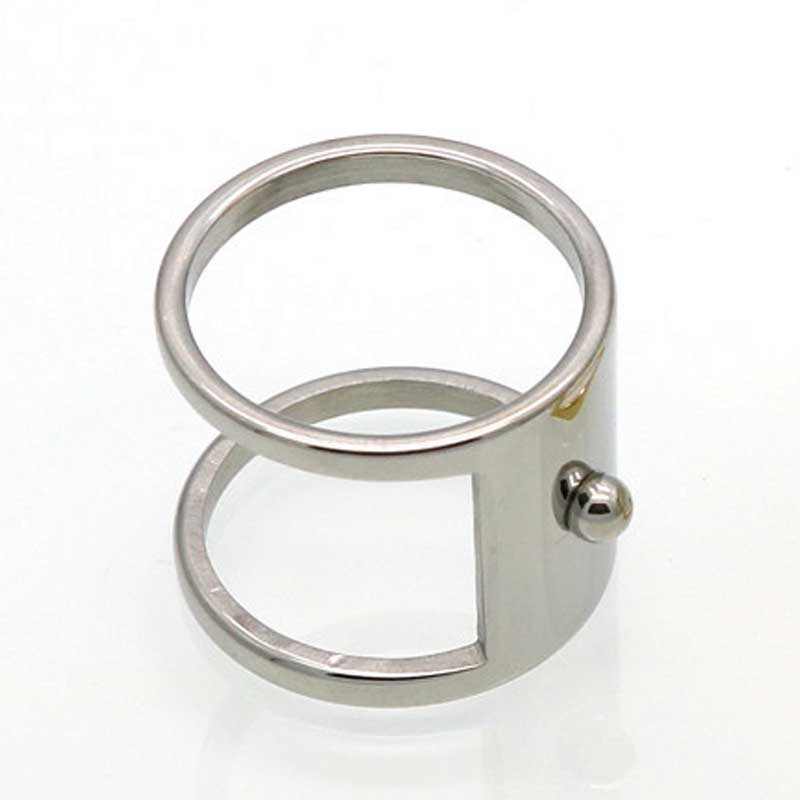 ピアス専門ショップGreen Piercingのスイッチステンレスリング（RHO022）サイズ/15号/20号 指輪 サージカルステンレス316L メンズ レディース ペアリング プレゼント ギフト 結婚 記念日 誕生日 ピンキーリング 金メッキ 面白い おもしろい 個性的 ぼたん ボタン ポチット ユニーク 告白 パーティ 仕事 学校｜アングル2