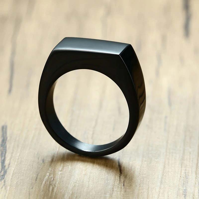 スリム印台型ステンレスリング / ブラック（VRR020） サイズ/18号/20号 シンプル 黒色 ハンコのような指輪 サージカルステンレス316L メンズ レディース ペアリング プレゼント ギフト 結婚 婚約 記念日 誕生日 ピンキーリング スタイリッシュ 男性 女性