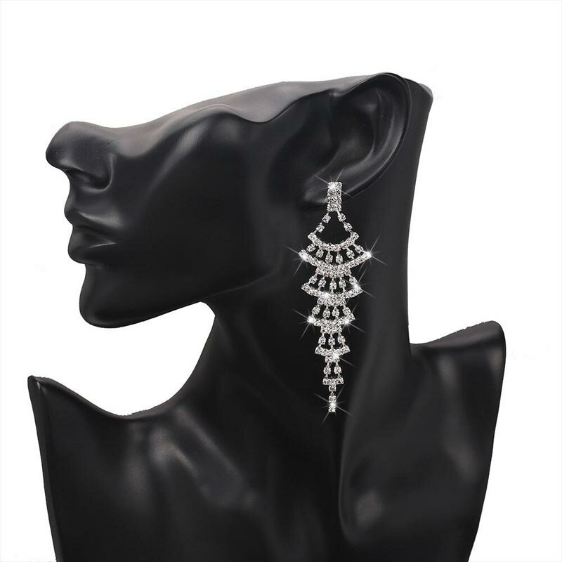 모션 크리스탈 웨딩 쥬얼리 피어싱 1 페어 실버 결혼식 신부 결혼식 피로연 의상 긴 흔들리는 지르코니아 라인 스톤 여성 선물 20G 20 게이지 여성 무대 신부 신부 깨끗함 삼각형 삼각형