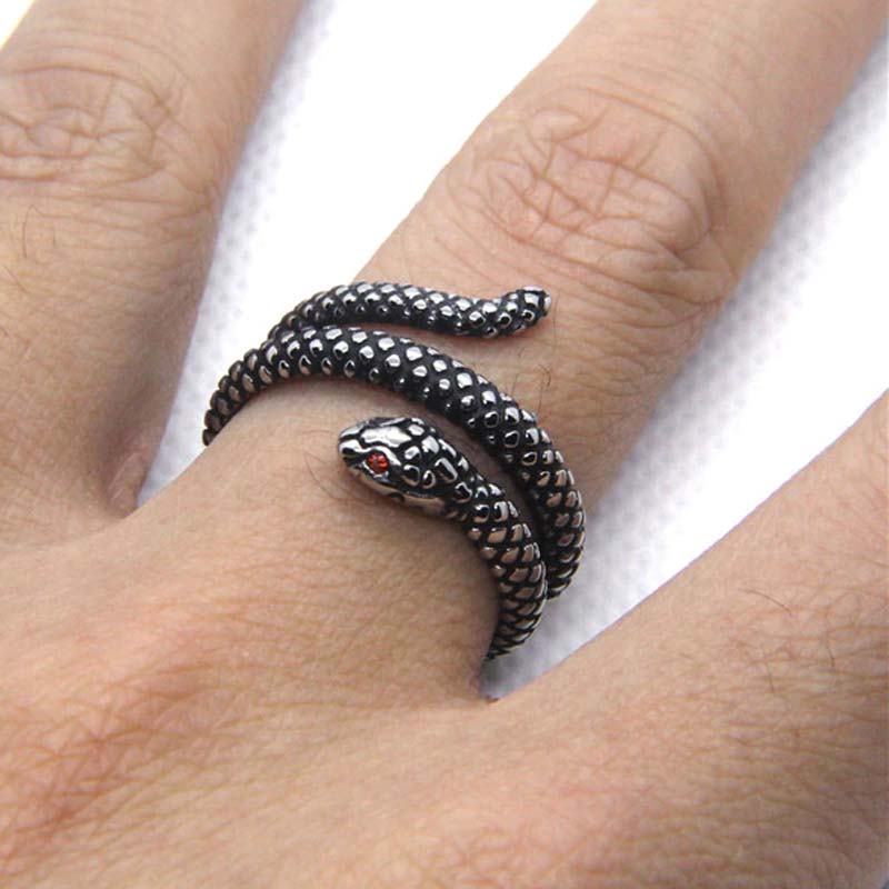 レッドアイスネイクステンレスリング（ZRC097）サイズ/16号/17号/18号/19号/20号/21号/22号/23号/24号/25号/26号/27号/28号/29号/30号/31号/32号 フリーサイズ 指輪 サージカルステンレス316L メンズ レディース ペアリング プレゼント 人気 銀色 蛇 スネイク スネーク 3