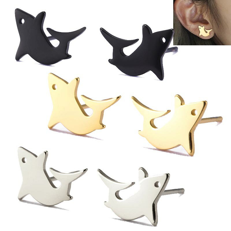 シャークステンレスピアス 1ペア 両耳 ゴールド 金色 シルバー 銀色 黒色 ブラック 金メッキ シルバー..