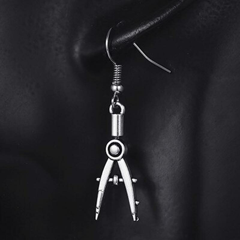 コンパス ステンレスピアス/1個販売 片耳分 サージカルステンレス316L メンズ レディース 揺れる フックピアス チャーム 20G 20ゲージ ファッション...