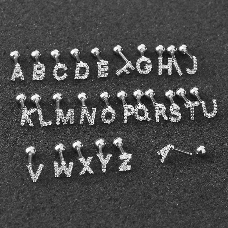 [16G ボディピアス ストレートバーベル] クリスタルパヴェアルファベットシルバー ヘリックス 16ゲージ 軟骨 耳 アンテナヘリックス ボディーピアス サージカルステンレス316L メンズ レディース プレゼント 彼氏 男性 彼女 女性 銀色 英語 メッセージ イニシャル 文字 名前