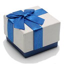 ブルーリボンラッピングボックス(50mmx50mmx35mm) 1個販売 クリーム色 箱 青色 指輪 リング ネックレス チョーカー ペンダント ブレスレット ...