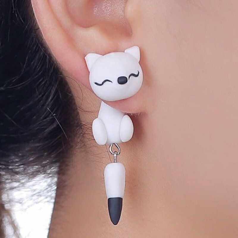 楽天ピアス専門ショップGreen Piercingフィギアピアス（キツネ）/1個販売 狐 バックキャッチピアス 面白い 手作り ユニーク おもちゃ アニマル 動物 立体ピアス 3D おもしろい シングルピアス メンズ レディース ハンドメイド かわいい 可愛い 人形 フォックス 白色 20G 20ゲージ 白狐 白いきつね ペットショップ