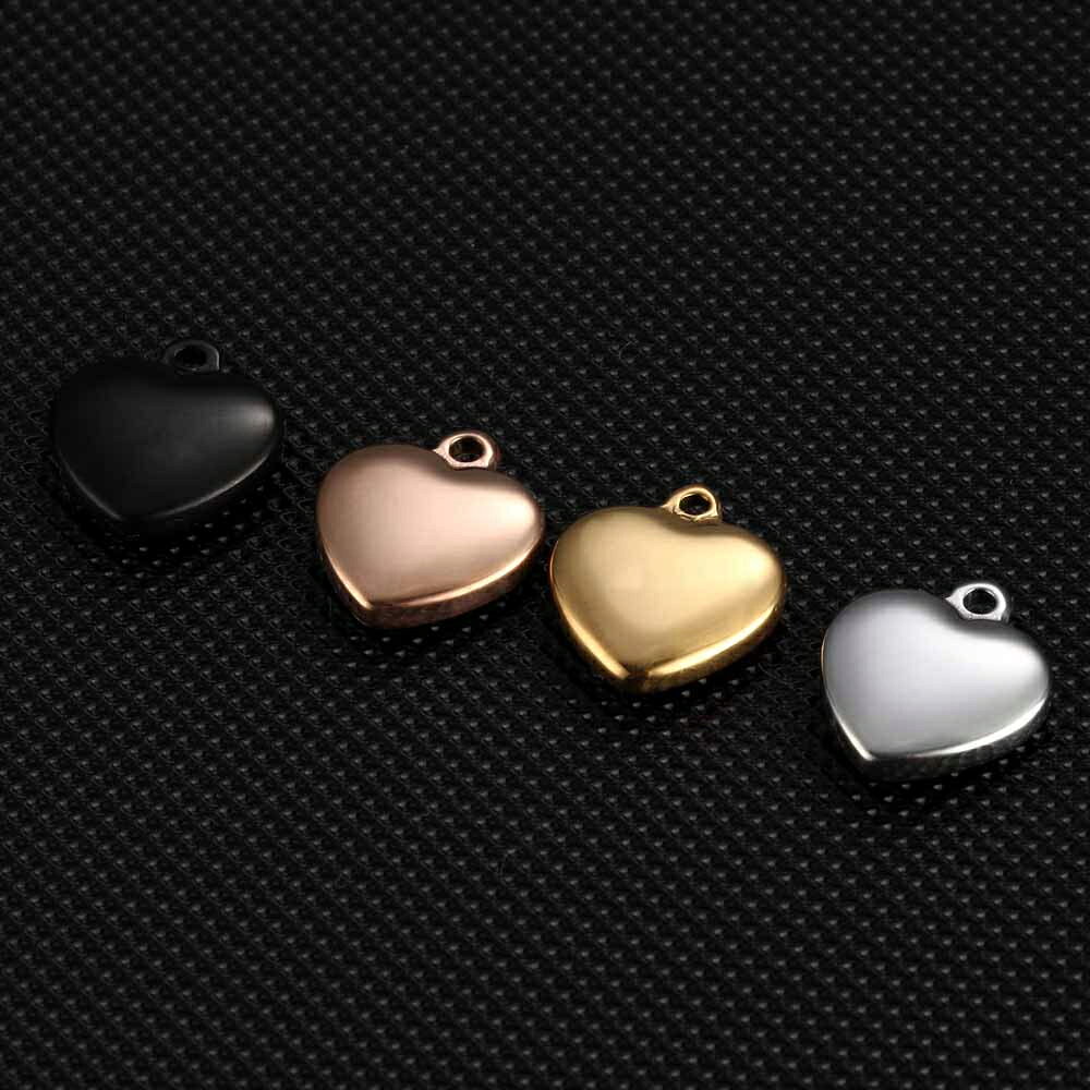 ピアス専門ショップGreen Piercingのぷっくりハートステンレスパーツ/1個販売 ブラック 黒色 金色 ゴールド ピンクゴールド 銀色 シルバー ペンダントトップ ネックレスパーツ DIY 自分で作る フリマ チャーム 揺れる 部品 金具 チャーム 可愛い ブランド 人気 彼女 手作り クラフト パーツ レディース メンズ｜アングル2