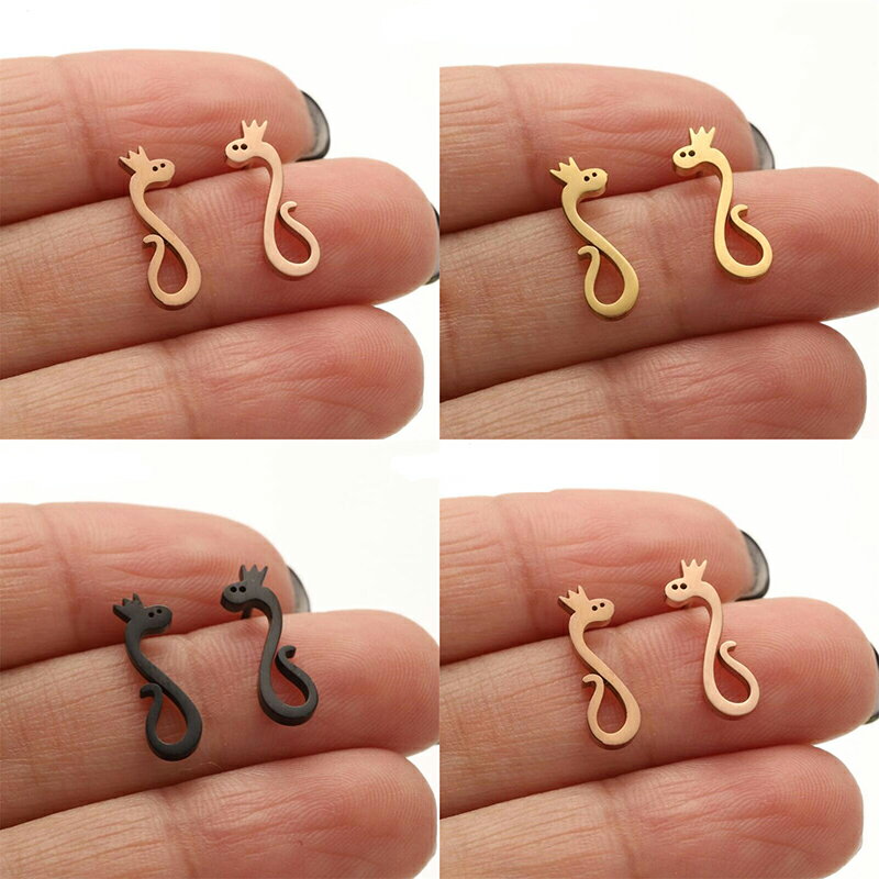 キングスネイク ステンレスピアス（1ペア） 両耳 ファッションピアス ヘビ へび 蛇 スネーク 王冠 ティ..