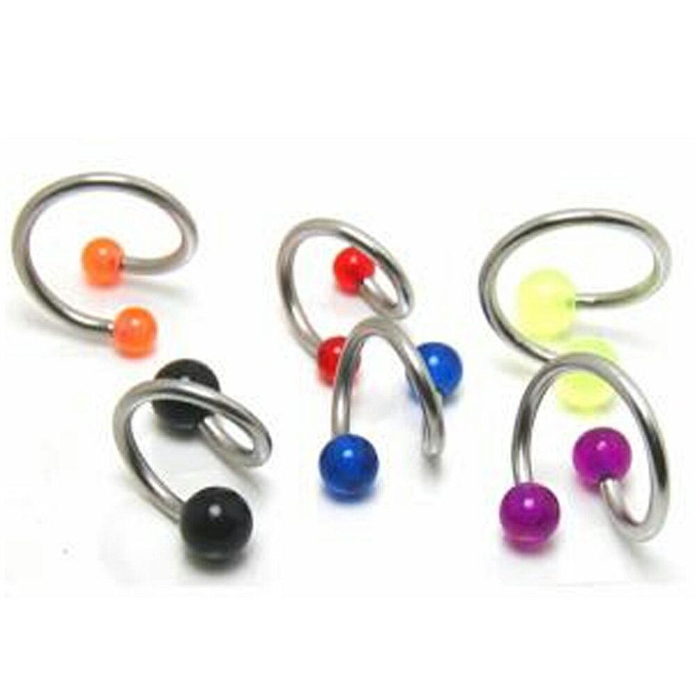 アクリルボールを使用したスパイラルバーベルは、16ゲージのボディピアスとして、耳や軟骨、口、へそなど多様な部位に適しています。サージカルステンレス316Lを使用しており、耐久性と安全性を兼ね備えています。回転するスクリューデザインが特徴で、...