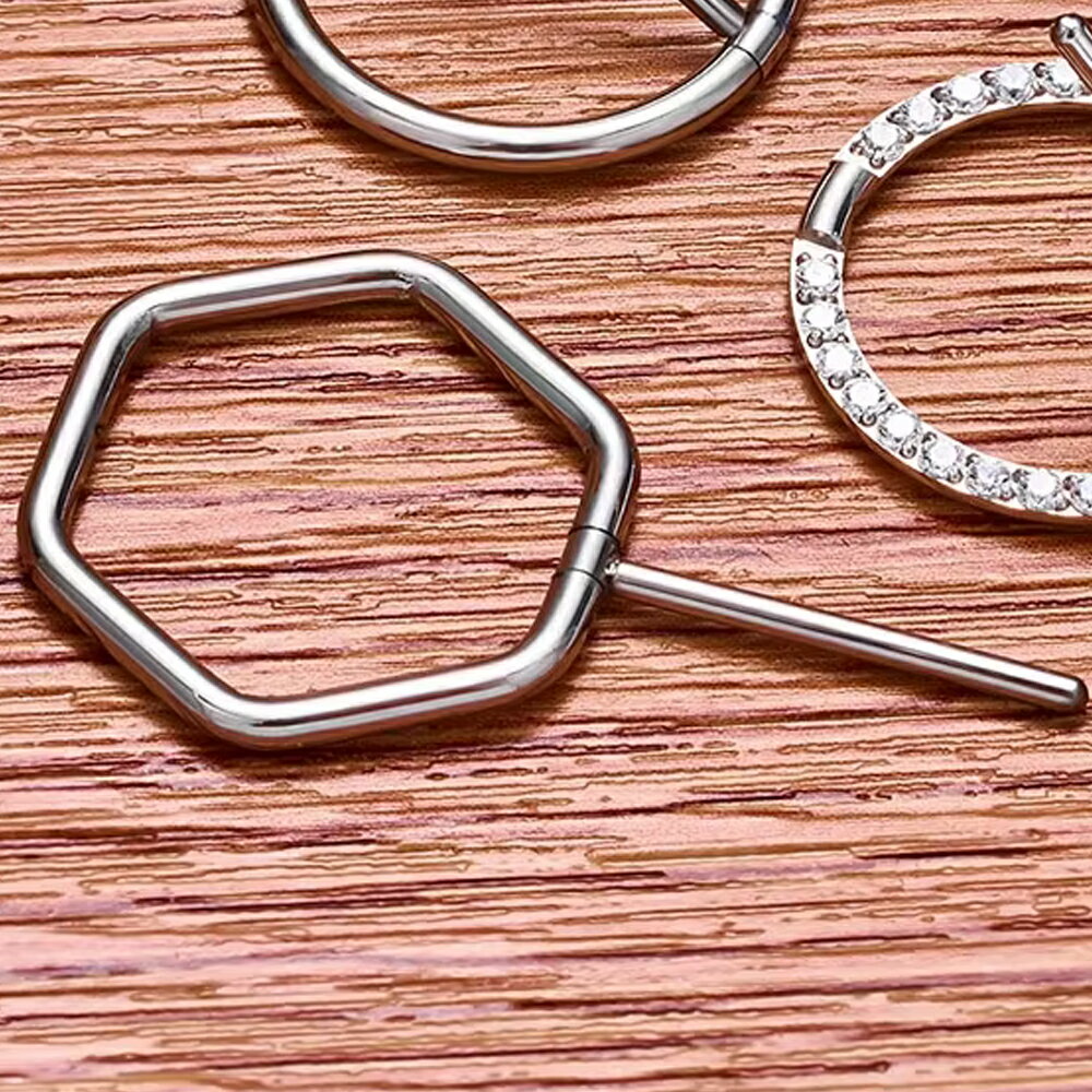 [16G サージカルステンレス316L リング型 ニップル ボディピアス ] フリップリングクリッカー（ヘキサゴン） 1個販売 ボディーピアス 16ゲージ メンズ レディース 乳首 ニップル ゴールド 金色 シルバー 銀色 ワンタッチ シンプル 胸 装着簡単 六角形