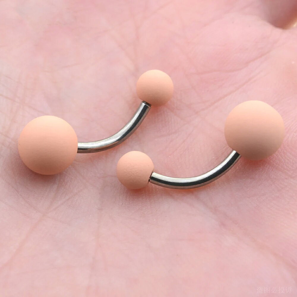 ピアス専門ショップGreen Piercingの[シークレット ヘソピアス 14G] 肌色へそピアス 1個販売 14ゲージ 臍ピアス メンズ レディース 隠す スキンカラー アクリルボール プラスティックボール サージカルステンレス316L 内径 長い 短い シンプル プレーン ファーストピアス セカンドピアス 目立ちにくい｜アングル2