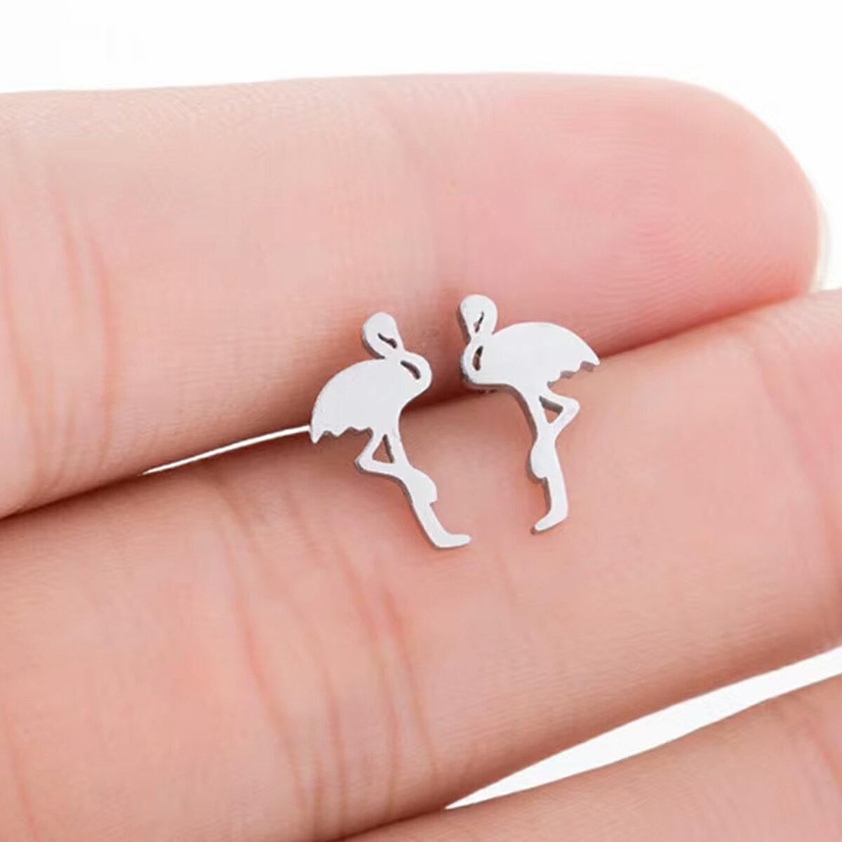 フラミンゴ ステンレスピアス 1ペア販売 シル...の紹介画像2