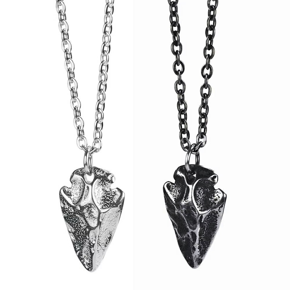 矢じりステンレスネックレス(60cmのステンレスチェーン付き) ネックレスチェーンつき ペンダントトップ サージカルステンレス316L メンズ レディース チョーカー 首飾り おしゃれ 人気 彼氏 彼女 弓矢 アロー 黒色 ブラック シルバー 銀色 あずきチェーン アズキ 小豆