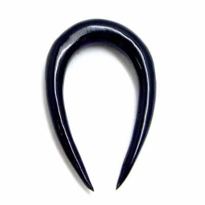 U字フックホーン ボーン ピアス 6ゲージ 6G 釣り針 釣針型 つり針 ボディピアス 水牛の角や骨 金属アレルギー対応 メンズ レディース インディアンジュエリー 手作り ボヘミアン ペア 黒色は角 白色は骨 イヤーフック型 拡張器 インサーションテーパー エキスパンダー ギフト