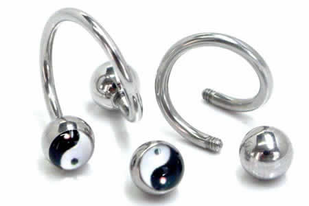 [ 14G スパイラルバーベル ] 陰陽 太極図 白黒 スパイラル ツイストバーベル 14ゲージ 14GA ボディピアス サージカルステンレス316L アレルギー メンズ レディース 回る スクリュー スクリュウ ネジパーツ へそ 耳 軟骨 クチ 口 臍 ヘリックス 回転 クルクル 巻く