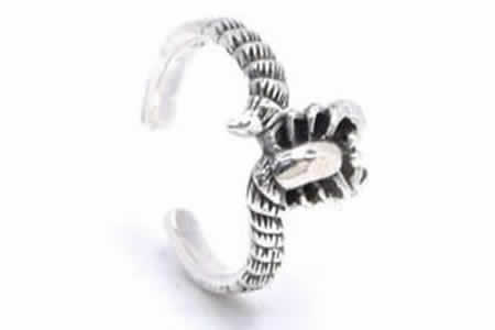 スコーピオン トゥリング シルバー925 スターリングシルバー シルバーリング 足の指輪 トーリング 足のリング ピンキーリング フリーサイズ レディース メン...