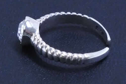 ピアス専門ショップGreen Piercingのシュガージュエルトゥリング シルバー925 スターリングシルバー シルバーリング 足の指輪 トーリング 足のリング ピンキーリング フリーサイズ レディース メンズ ラインストーン クリスマス ジルコニア チップリング ミディリング ファランジリング ミニリング｜アングル2