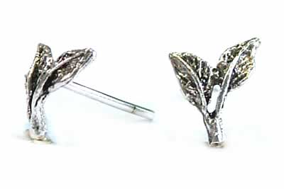 双葉スタッドピアス/1ペア 両耳 リーフ 若葉 おもしろ シルバー925 スターリング シルバーピアス キャッチピアス メンズ レディース 20G 20ゲージ 高級 オリジナル 耳たぶ 軟骨