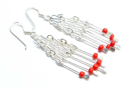 ウェイブビーズチャームフックピアス...