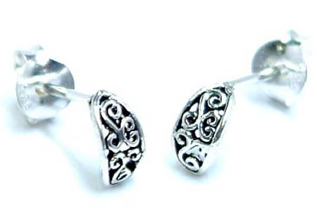 Rakuten - パルメットハーフリングスタッドピアス/1ペア 両耳 20G 20ゲージ 両耳 シルバー925 スターリングシルバー シルバーピアス キャッチピアス メンズ レディース 高級 オリジナル 耳たぶ 軟骨 リング型 フープ型