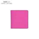 30%OFFセール 【販売期間 5/9 20:00～5/16 1:59】 マークジェイコブス MARCJACOBS 正規品 財布 Laminated Twill Jacobs Square Billfold MAGENTA D20S30